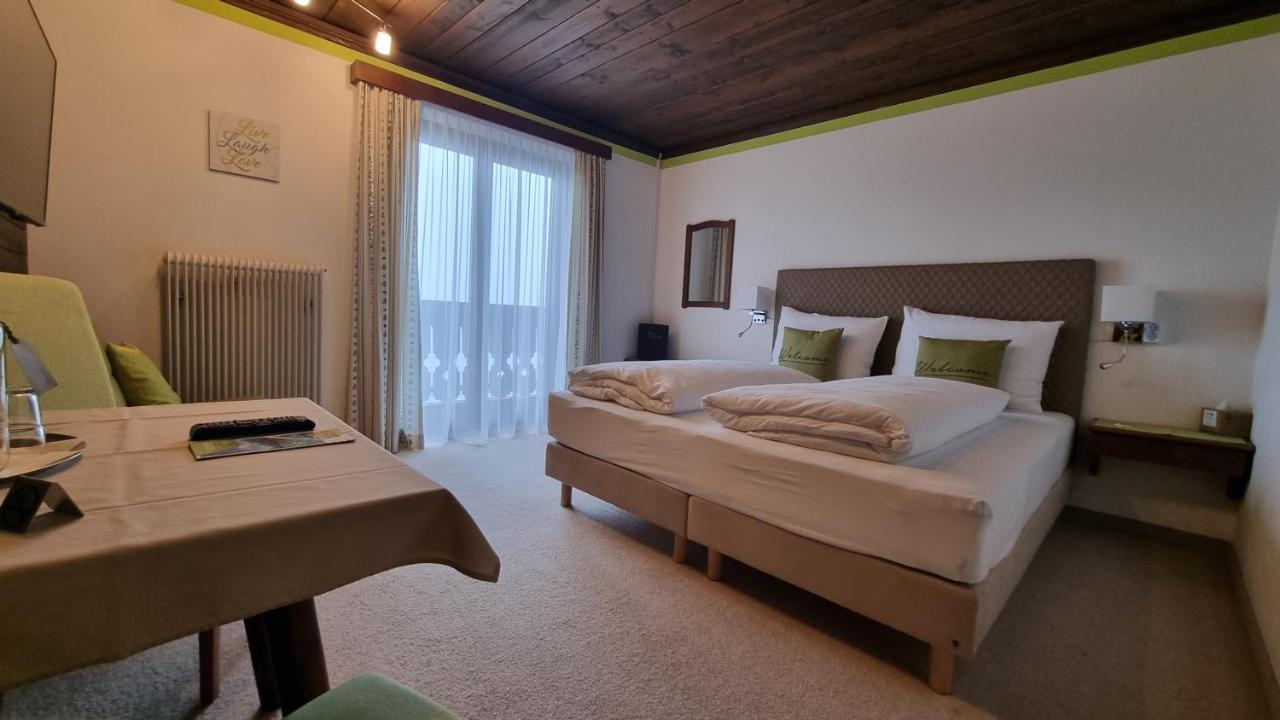 Pension Schoene Aussicht 쿠흘 외부 사진