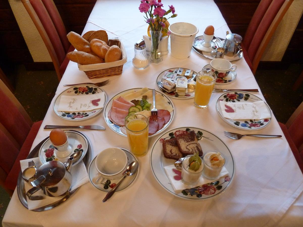 Pension Schoene Aussicht 쿠흘 외부 사진